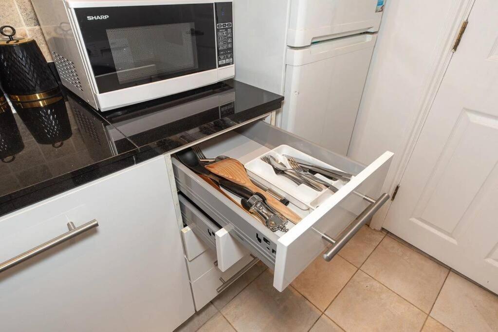 Discover London Central 2 Bedroom In Kensington Exterior photo